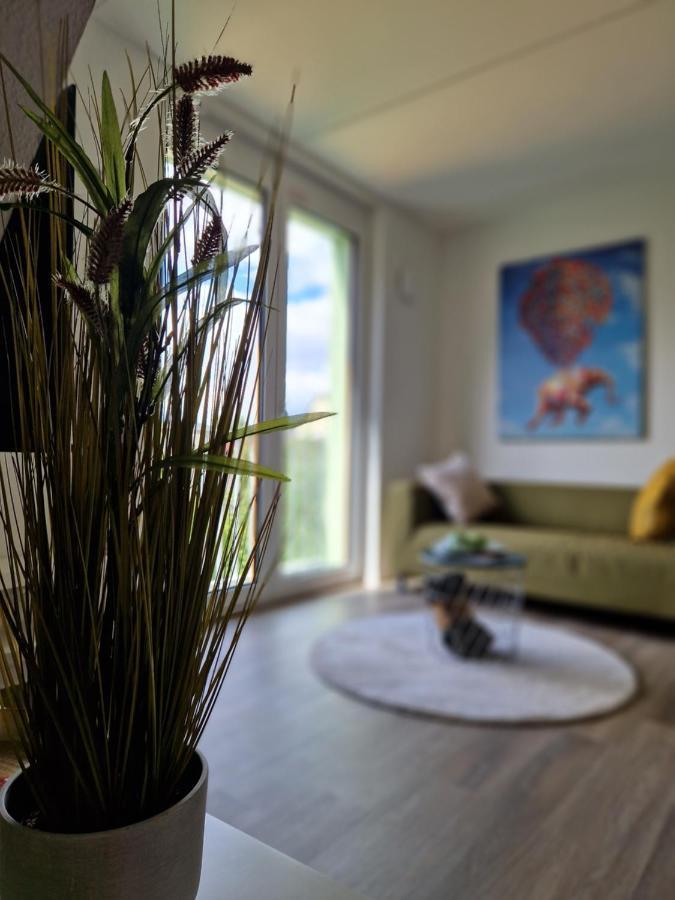 Modern-Living Stadt-Appartement Mitte บีเลอเฟล์ด ภายนอก รูปภาพ